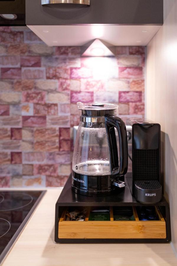 Soulscape Apartments Loft Zwickau Citycenter Mit Tg-Stellplatz, Magenta-Tv Und Klima Bagian luar foto